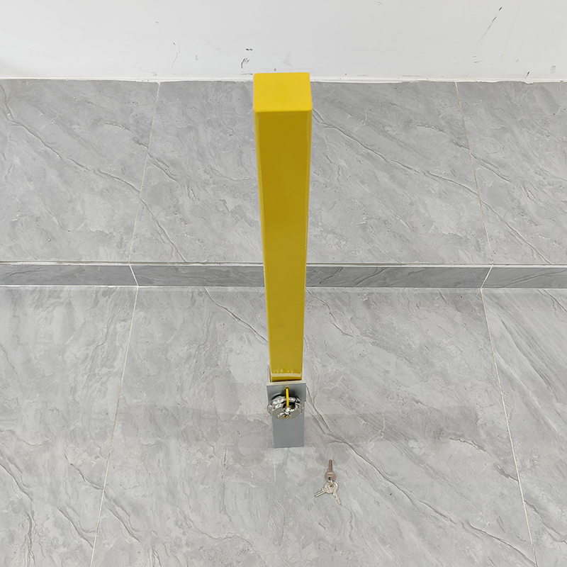 removable bollard